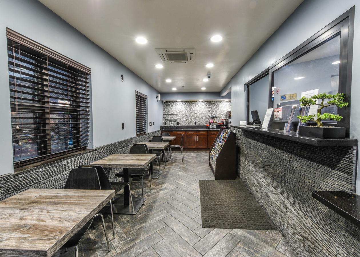אינגלווד Hollywood Inn Express Lax מראה חיצוני תמונה